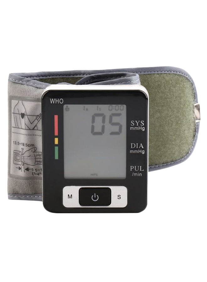 شاشة LCD رقمية لمراقبة ضغط الدم من المعصم . - Image 1