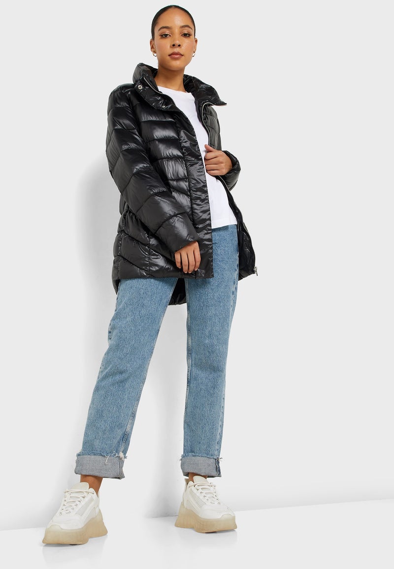 Reserved Tie Waist Quilted Jacket black - Image 4