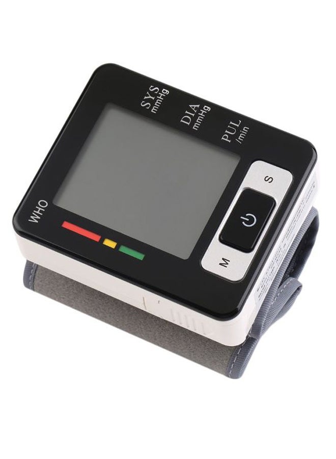 شاشة LCD رقمية لمراقبة ضغط الدم من المعصم . - Image 2