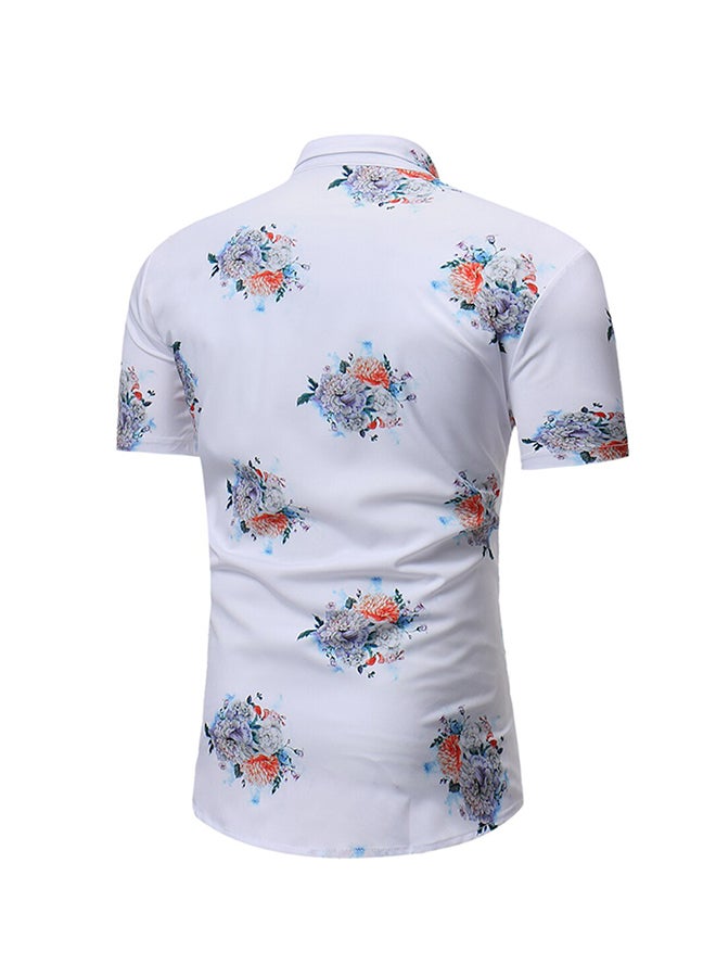 تيشيرت بأكمام قصيرة ورقبة بقبة أبيض - Image 2