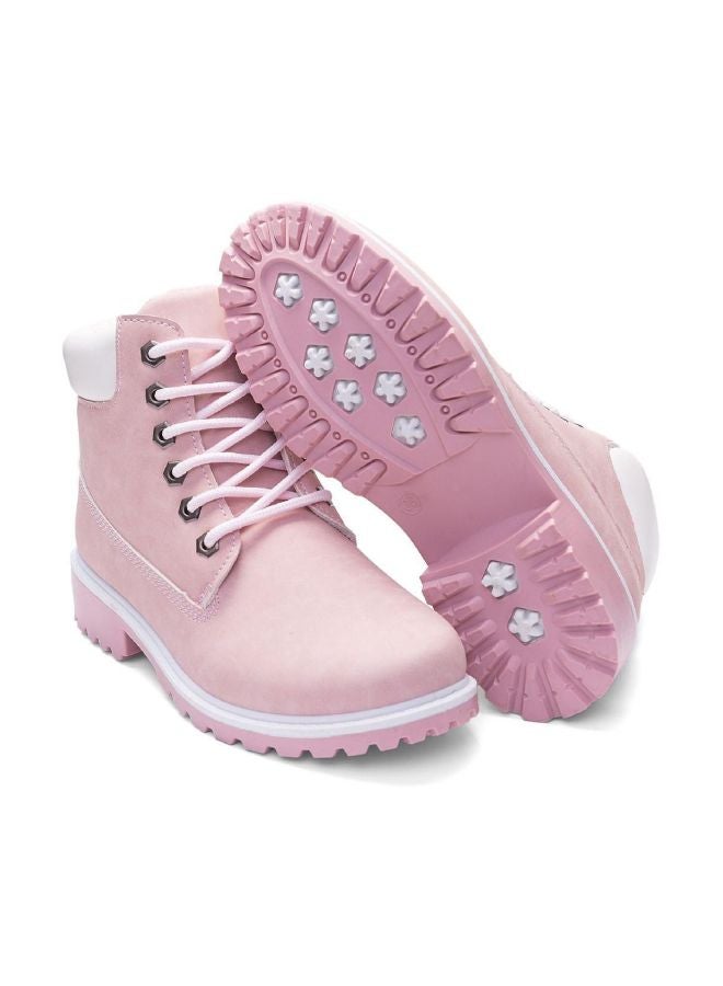 حذاء بوت يغطي الكاحل مزود برباط وردي - Image 3