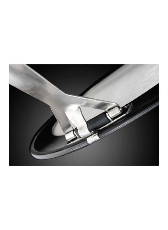 Le Creuset Stainless-Steel Splatter Guard Silver/Black 14.5x12.5x0.5inch  - Image 4