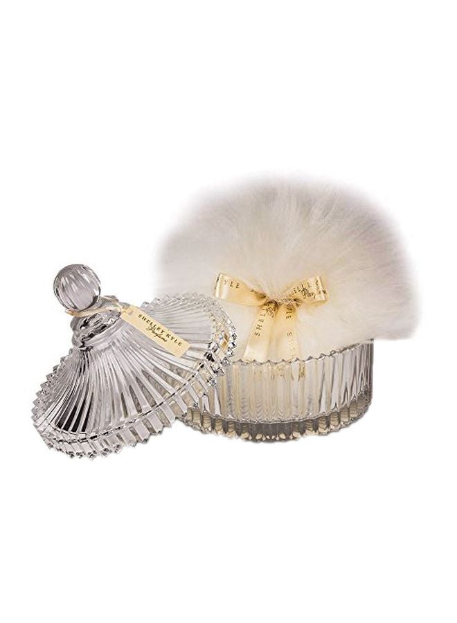 شيلي كيلي وسادة كريستالية مع طبق