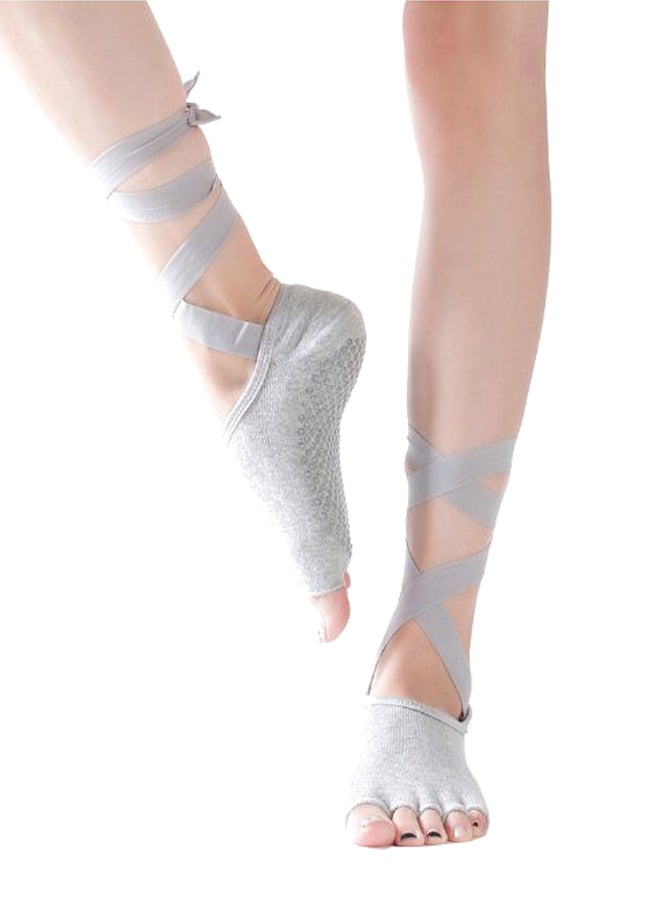 Sharpdo Pair Of Lace Up Non-Slip Yoga Socks One size  - Image 2