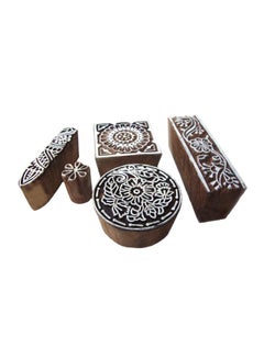مجموعة طوابع مستديرة وبتصميم زهور من 5 قطع طراز Htag0101 بني