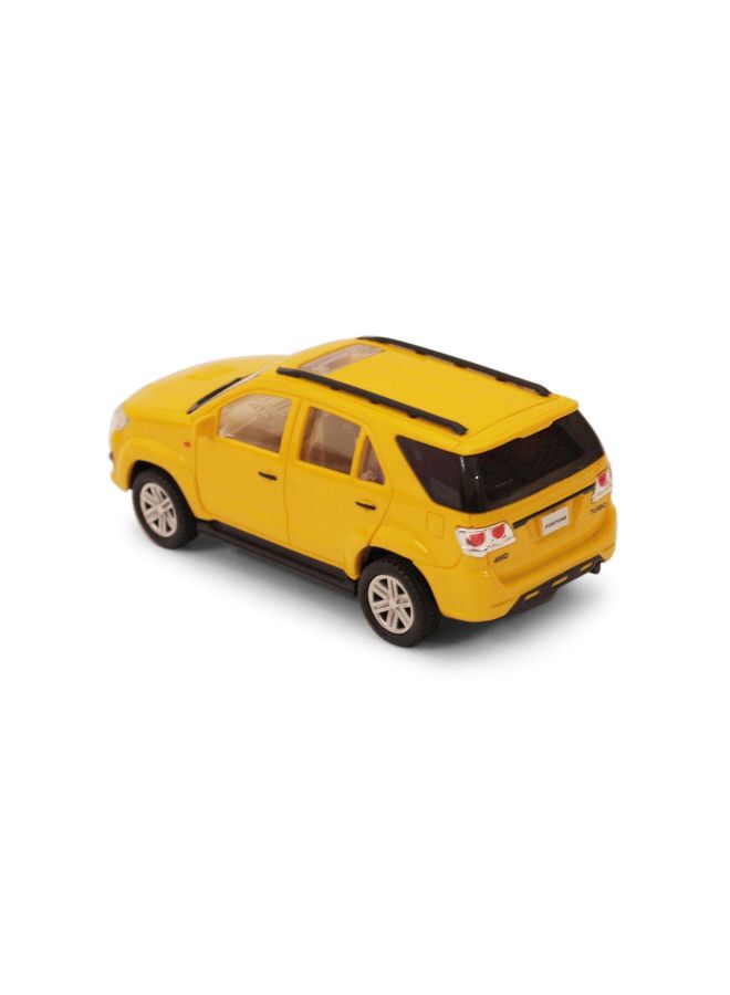Centy Toys Fortuner Pull Back Car Yellow  - Image 3