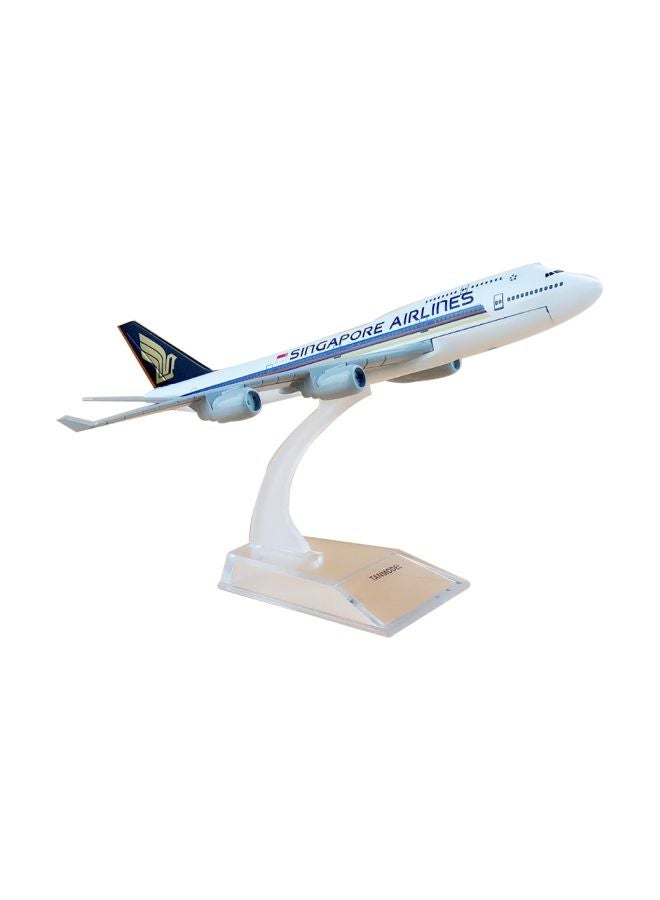 Sage Square 1:300 Singapore Airlines Aircraft Play Vehicle AMSAB747412 Multicolour 6.3inch  - Image 1