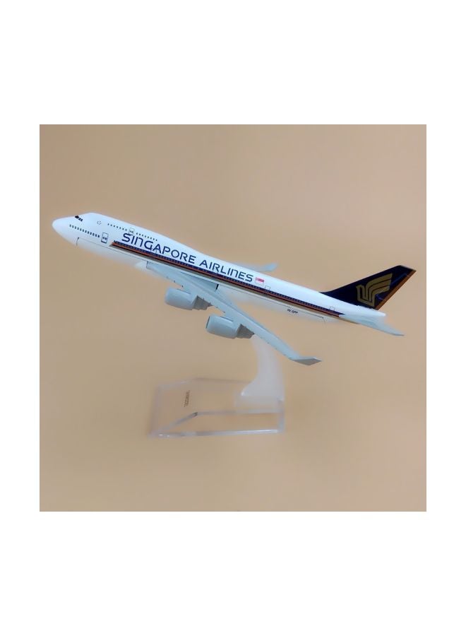 Sage Square 1:300 Singapore Airlines Aircraft Play Vehicle AMSAB747412 Multicolour 6.3inch  - Image 3