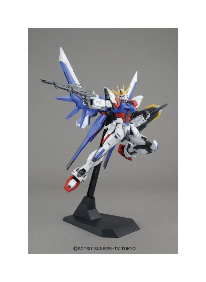Bandai Hobby - MG Build Strike Gundam Action Figure BAN185183 - Image 1