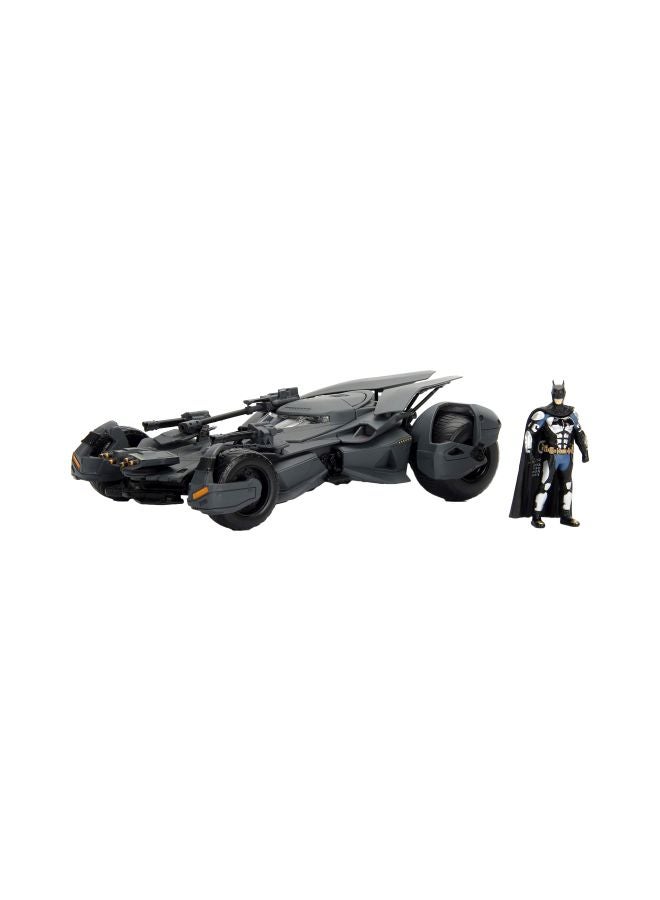 JADA Justice League Batmobile With Diecast Batman Figure Set 99232 - Image 1