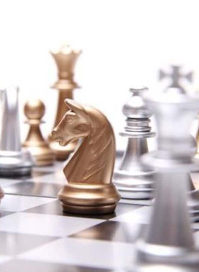 Magnetic Checkers Foldable Chess Board - Image 2