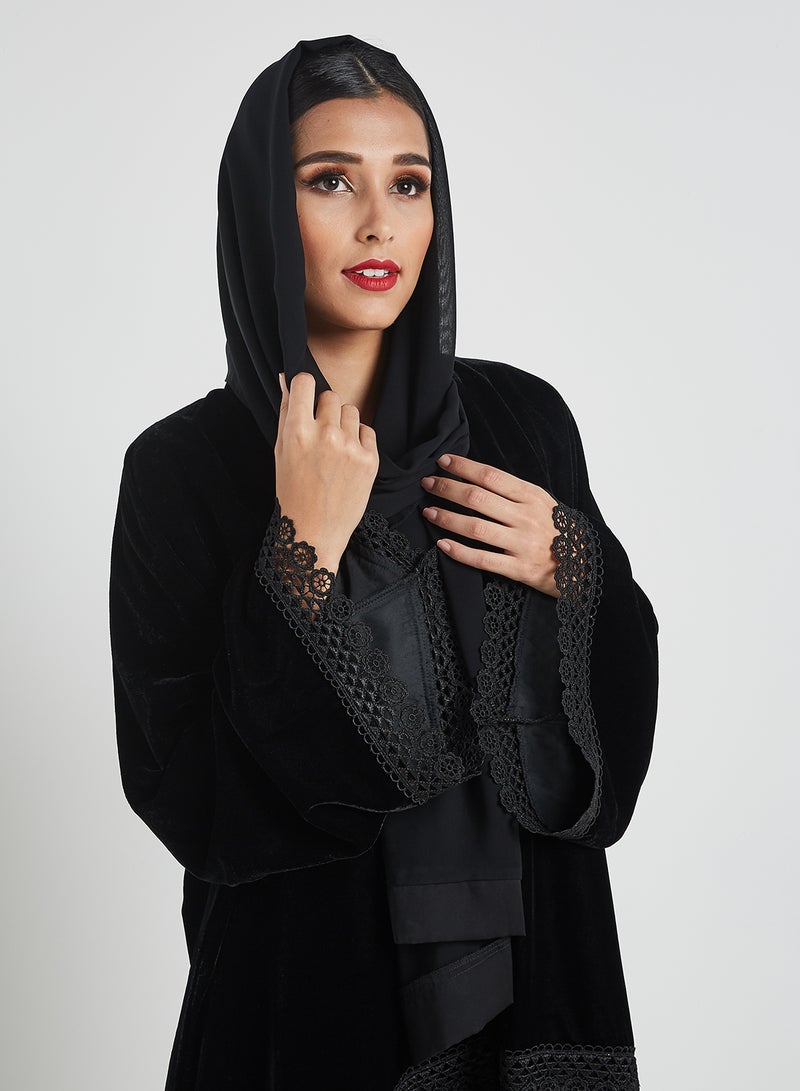Bousni Lace Embellished Abaya Black  - Image 4