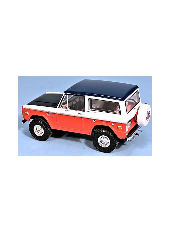 Revell Baja Bronco Model Kit 14436  - Image 2