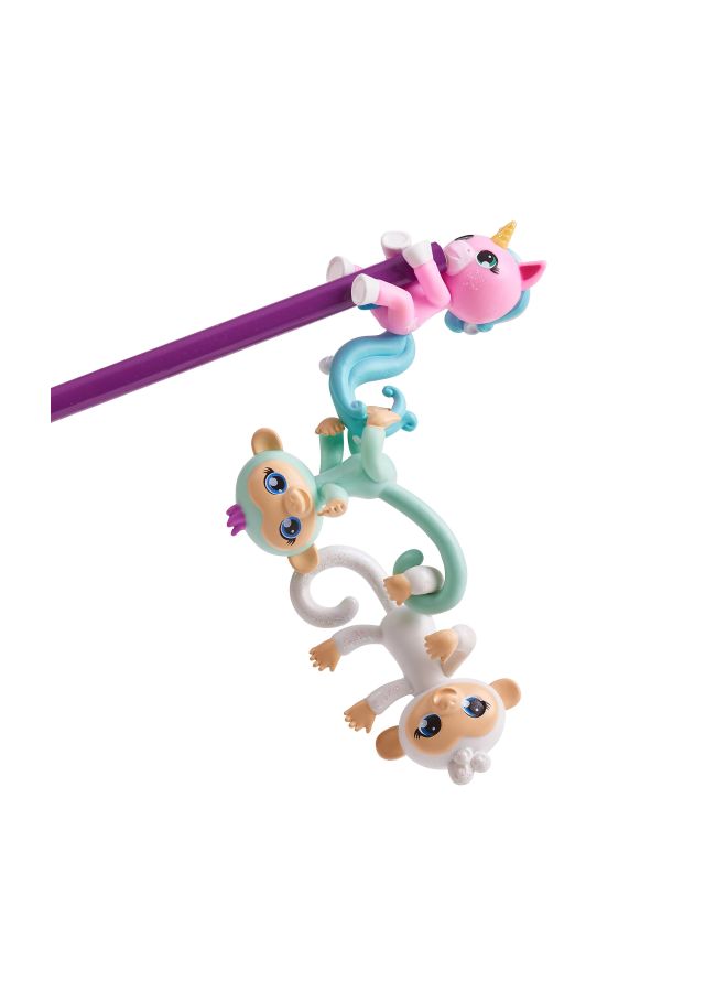 WowWee 5-Piece Fingerlings Plush Puppet Set - Image 2