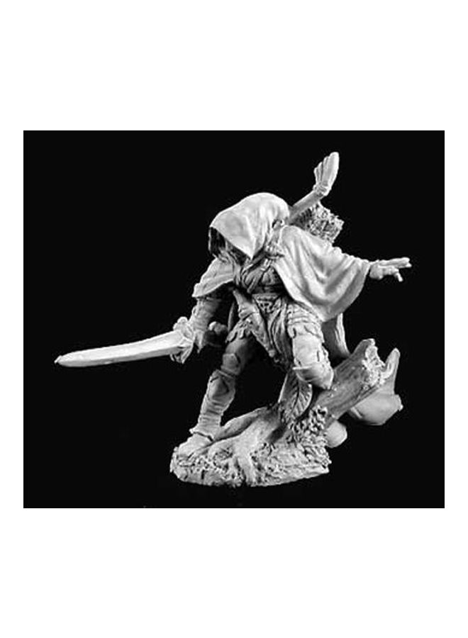 Reaper - Nienna Elf Ranger Miniature 2909 - Image 1