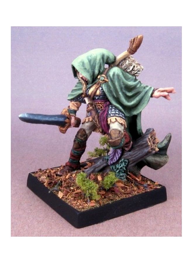 Reaper - Nienna Elf Ranger Miniature 2909 - Image 1