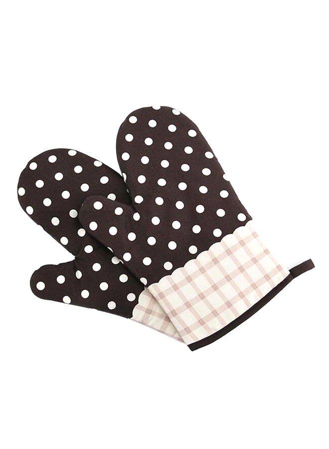 Pair Of Microwave Oven Baking Gloves Brown/White 24 x 17cm