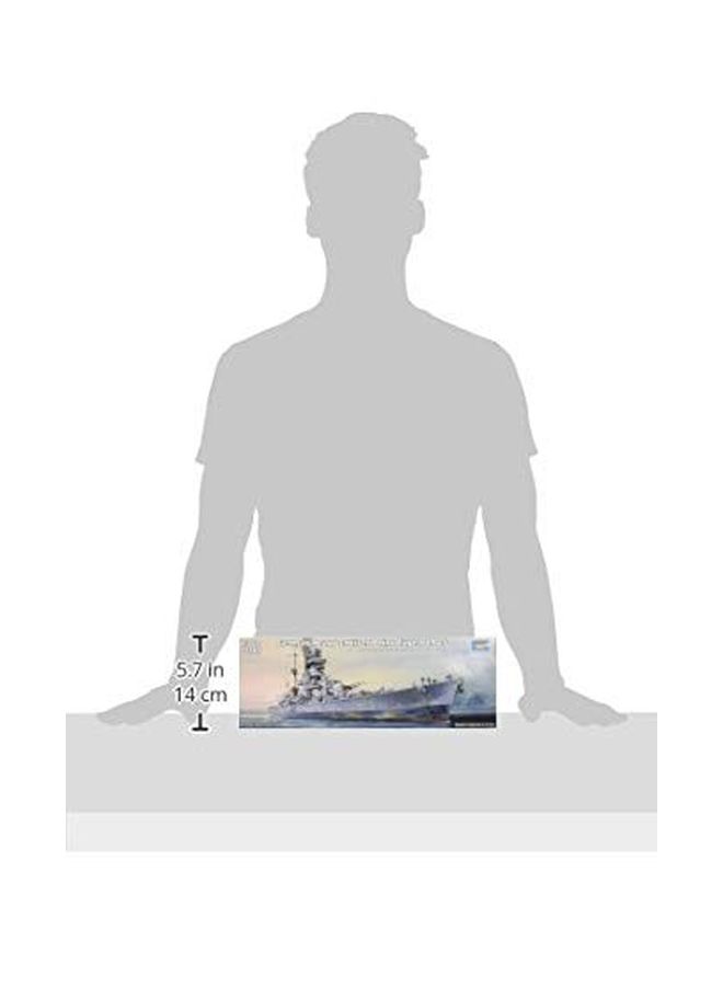Trumpeter German Heavy Cruiser Prinz Eugen 1945 Model Kit TSM-5767  - Image 3