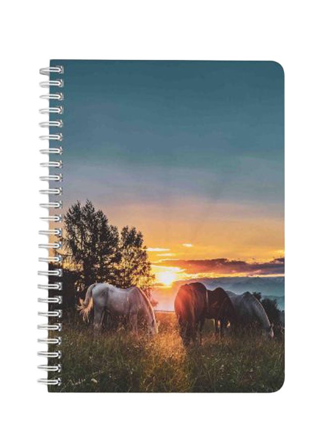 لوحة دفتر بسلك حلزوني مقاس A5 متعدد الألوان - Image 1