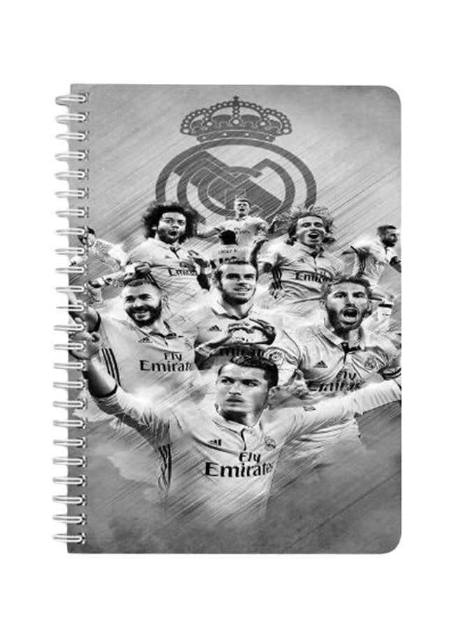 لوحة دفتر ملاحظات مقاس A5 بسلك حلزوني وطبعة فريق ريال مدريد أسود/ رمادي  - Image 1