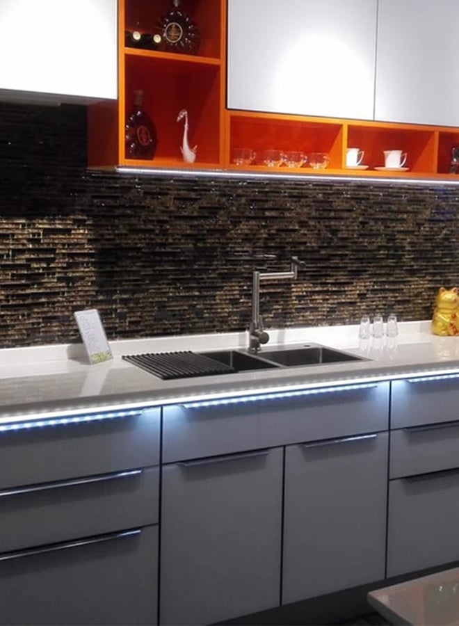 Beauenty LED Sensor Light White 30 x 1.7cm - Image 3