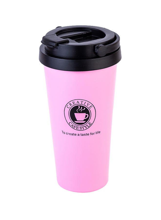 مارزو مج قهوة معزول بالتفريغ وردي