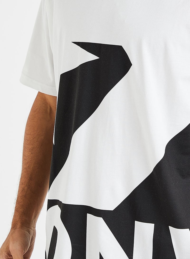 CONVERSE Star Chevron Icon Remix Oversize T-Shirt White/Black  - Image 4