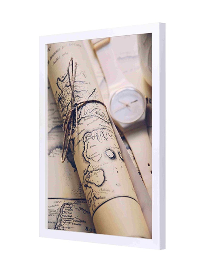 لوحة فنية جدارية بإطار من الخشب مطبوعة برسمة خريطة بتصميم كلاسيكي بيج 33 x 43سم