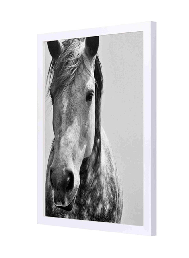 لوحة فنية لديكور الحائط بإطار خشبي تمثل طبعة حصان متعدد الألوان 33 x 43سم