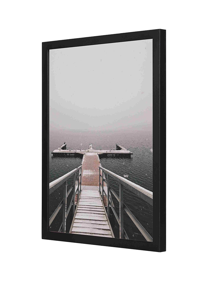 لوحة فنية جدارية بإطار خشبي بتصميم رصيف متعدد الألوان 33x43سم - Image 1