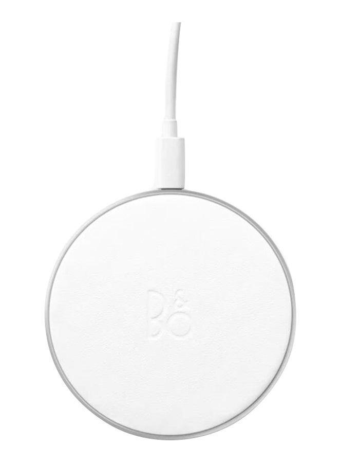 Bang & Olufsen Beoplay Easy Qi-Wireless Charging Pad for E8 2.0 White  - Image 2
