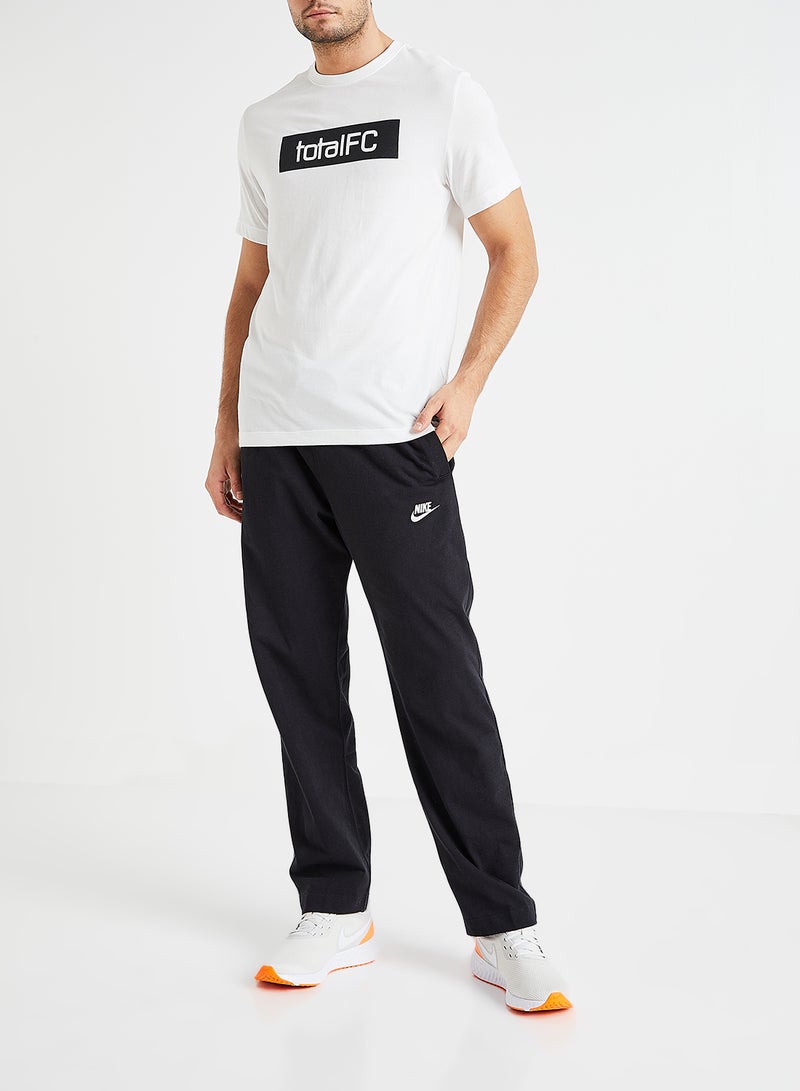 نايكي تيشيرت بأكمام قصيرة يحمل شعار نادي لكرة القدم أبيض/ أسود - Image 2