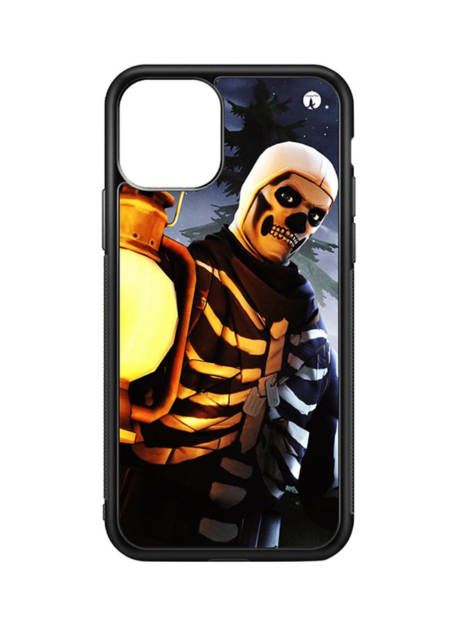 بي بي غطاء حماية واق لهاتف أبل آيفون 11 طبعة مستوحاة من لعبة الفيديو "Fortnite"