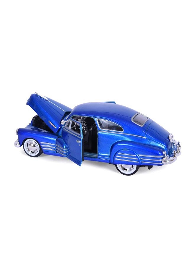 MOTORMAX 1948 Chevy Aerosedan Fleetline Vehicle 73266AC Multicolour - Image 3
