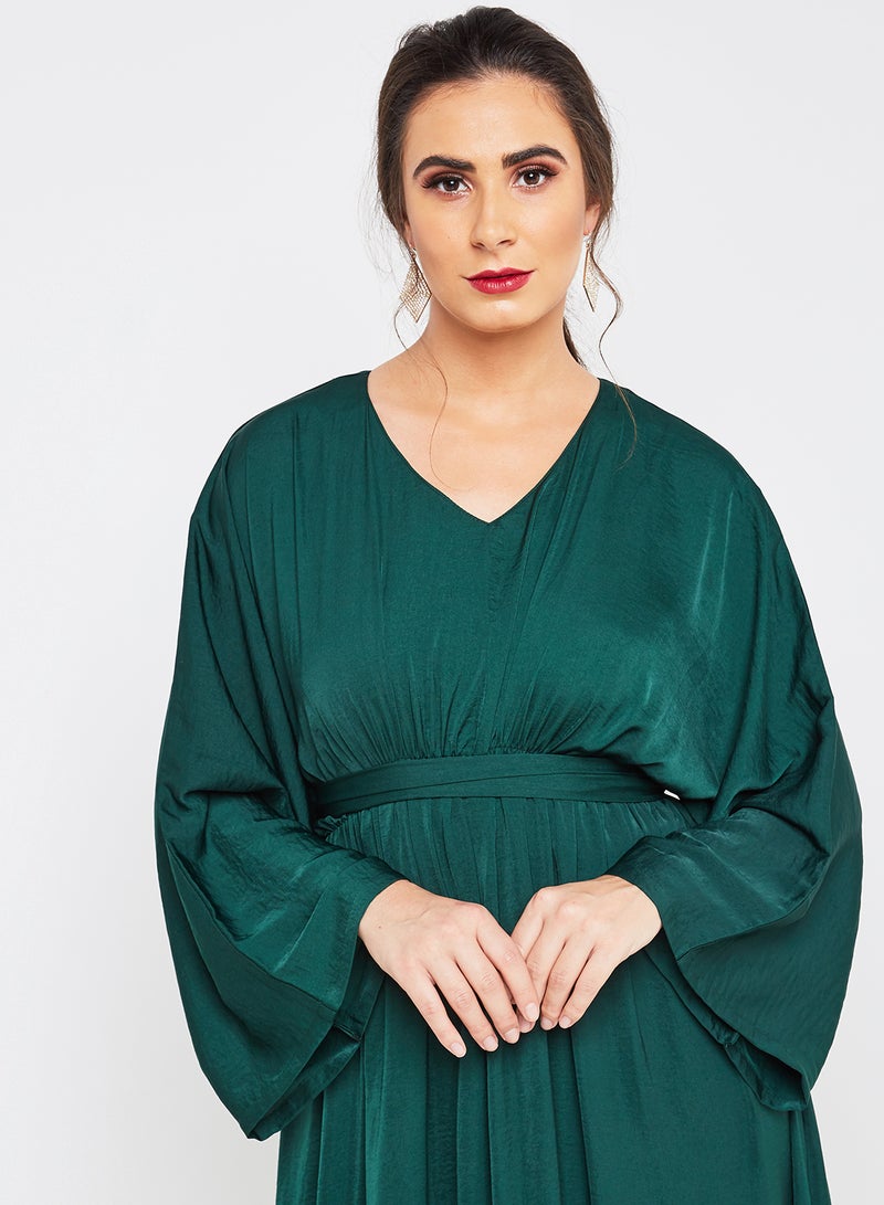 NUKHBAA - Trendy V-Neck Maxi Dress Green - Image 1
