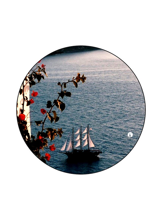 لوح ماوس بطبعة سفينة متعدد الألوان