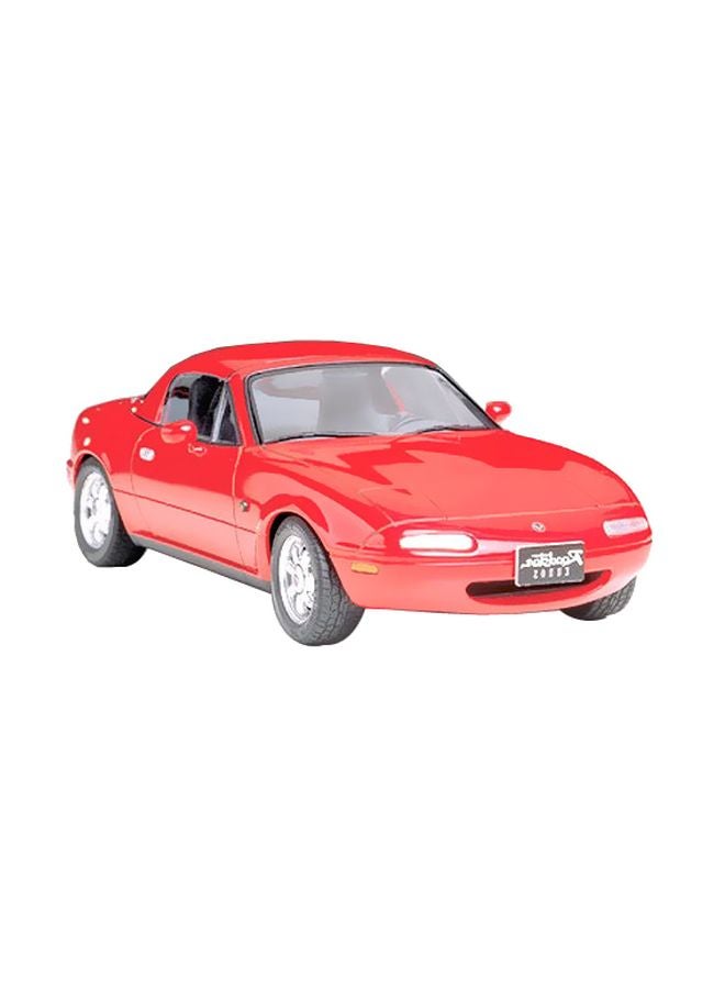 Tamiya Mazda Eunos Roadster Scaled Vehicle 24085  - Image 2