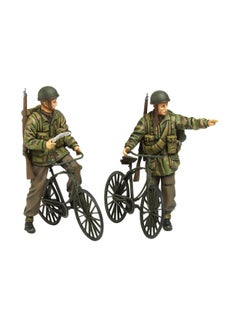 Tamiya Models 2-Piece Paratrooper Models Set TM35333  - Image 1