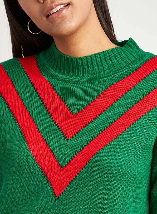 Closet By Styli High Neck Long Sleeves Sweater With Chevron Pattern Green