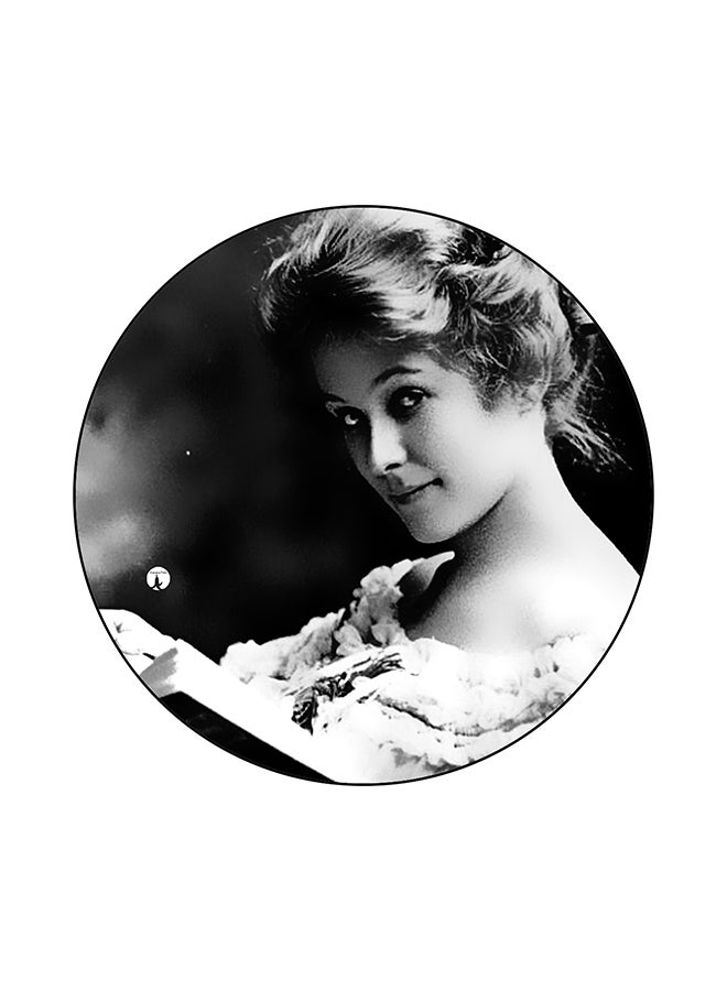 A Women Printed Mouse Pad Black/White/Grey