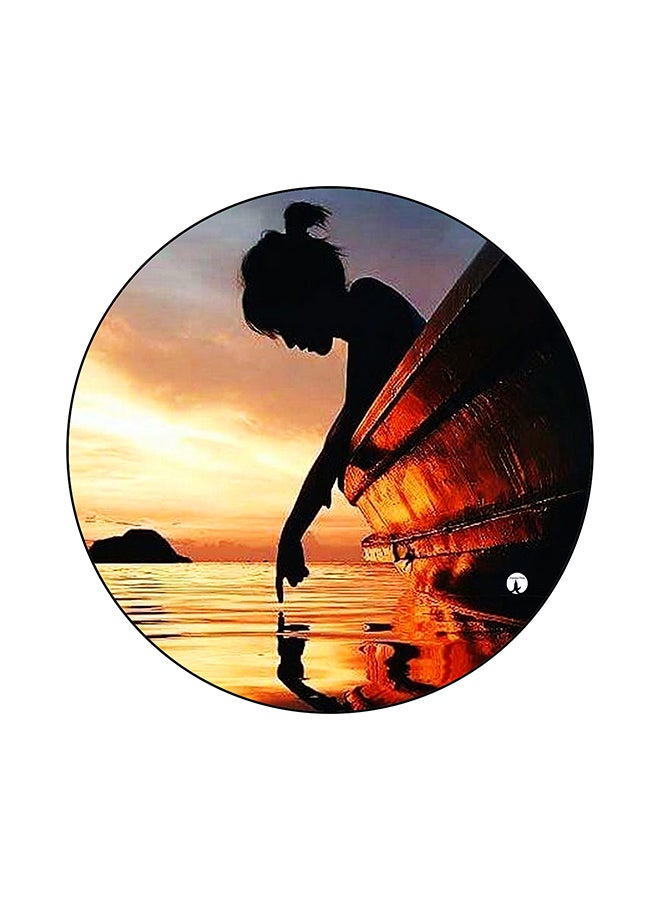 بي بي لوح ماوس بطبعة مرأة متعدد الألوان