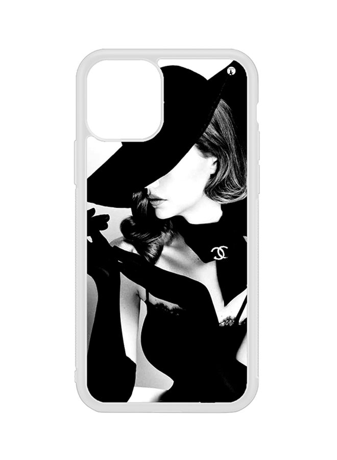 بي بي غطاء حماية واق لهاتف أبل آيفون 11 امرأة