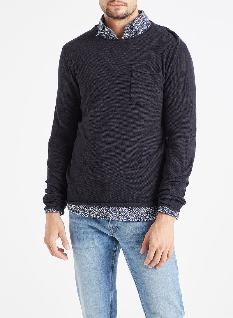 برودكت كنزة بجيب أمامي وكم طويل كحلي - Image 1