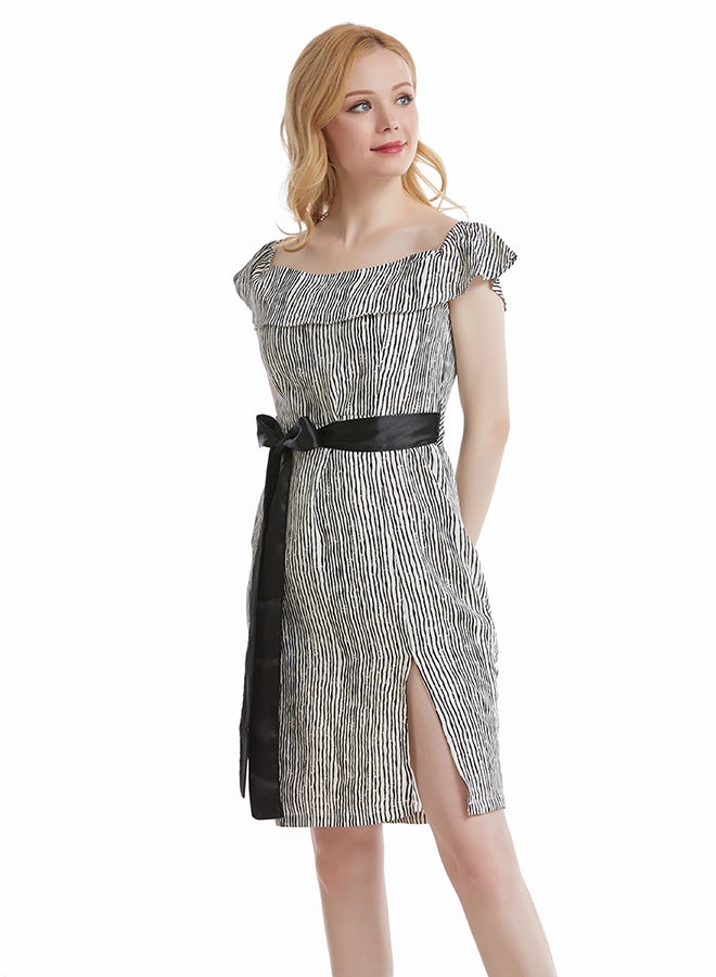 Hanyimidoo Print Front Slit Mini Dress White/Black - Image 1