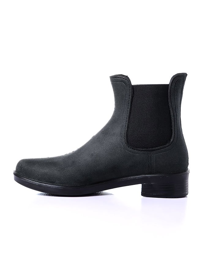 Levent - Suede Chelsea Ankle Boot Black - Image 1