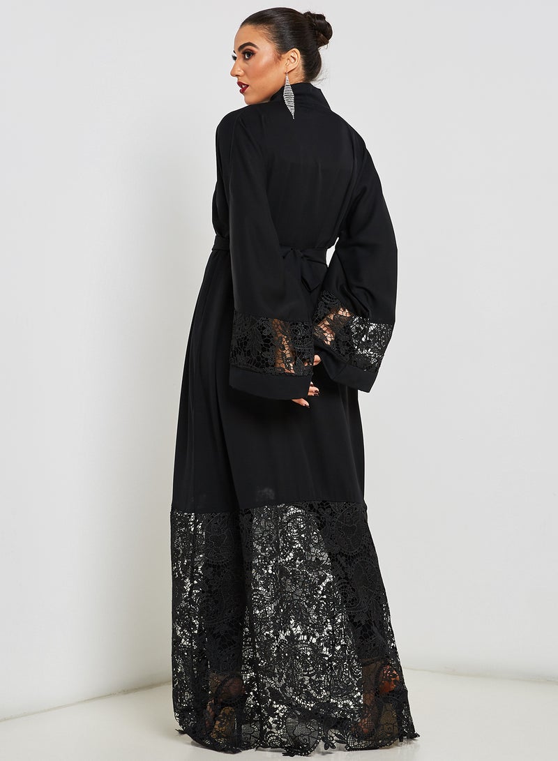 حياة عباءة بتفاصيل من الدانتيل أسود - Image 2