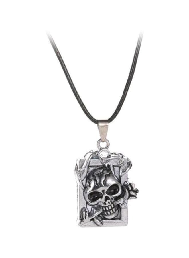 Metal Skull Design Pendant Necklace 