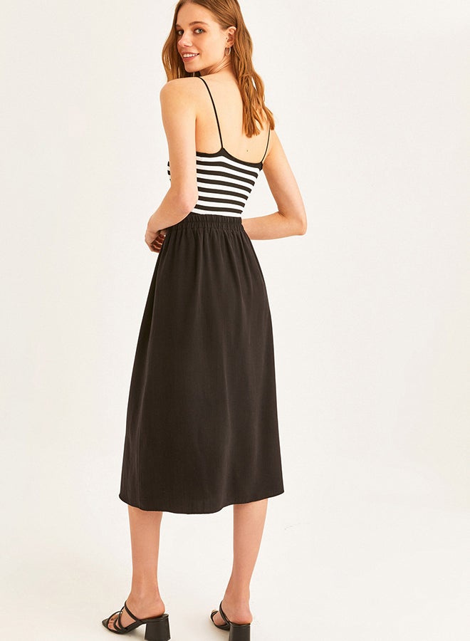 OXXO High Rise Skirt Black  - Image 3