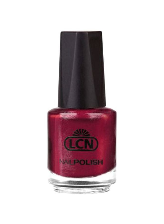Glossy Nail Polish Call My Bluff