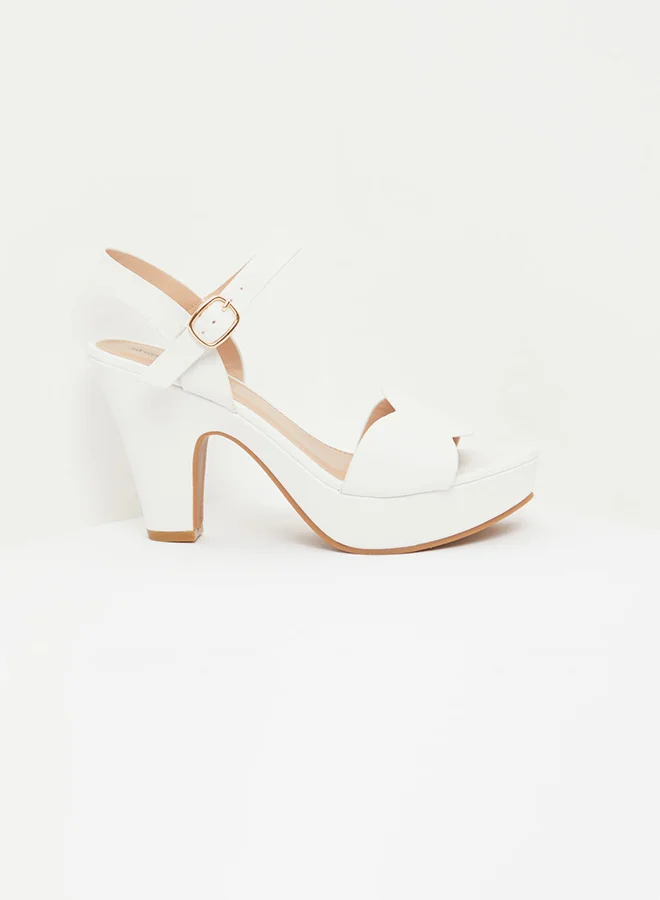 shoexpress Scallop Edge Sandals White
